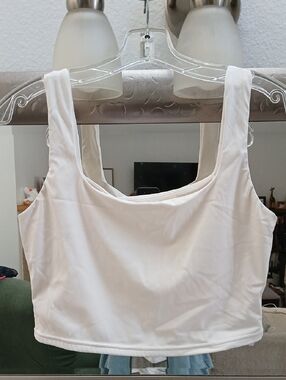 🩷3 FOR $15🩷 Cider White Crop Camisole Tank